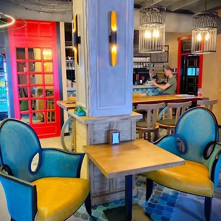 Otel мини дядюшка чао *